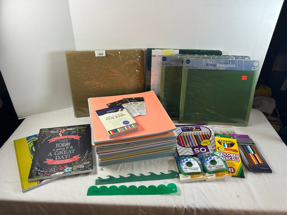 Photo  Memories Albums, Paper, Colored Pencils