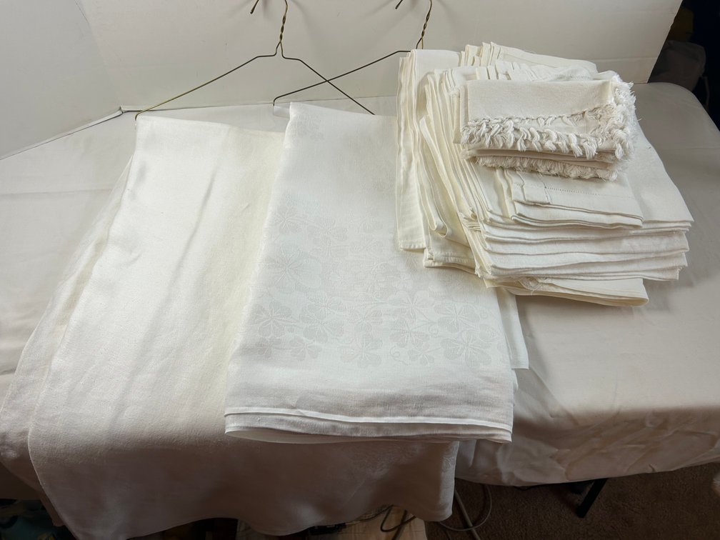 White Linen Tablecloths and Napkins