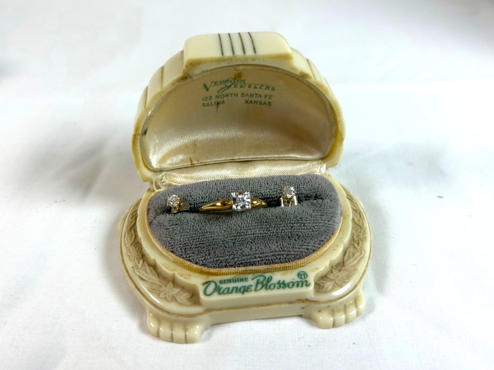14K Vernon Engagement Ring with Earrings