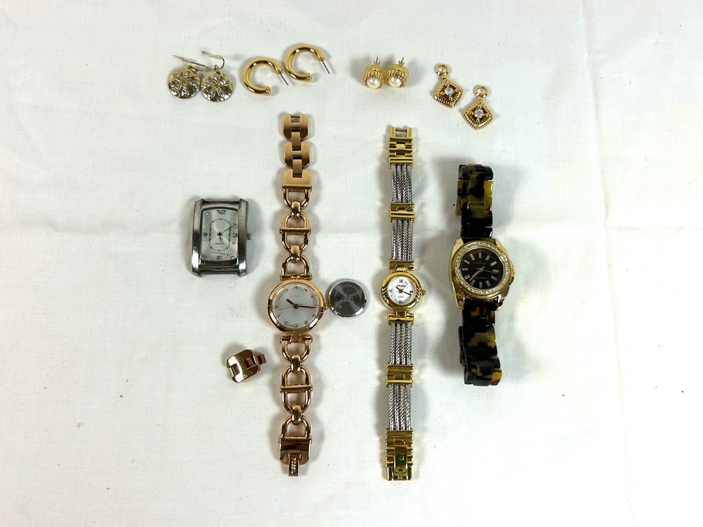 Watches & Jewelry