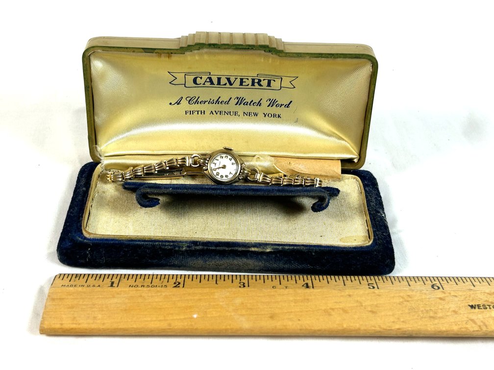 10K Calvert Watch with Case