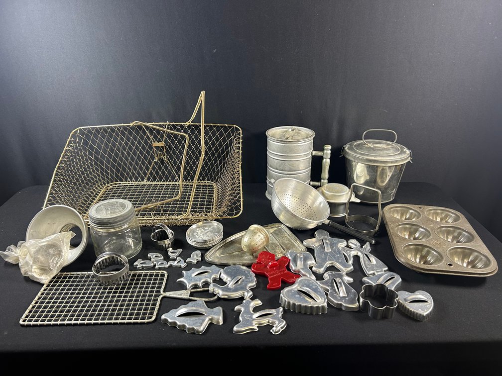 Vintage Kitchen Items