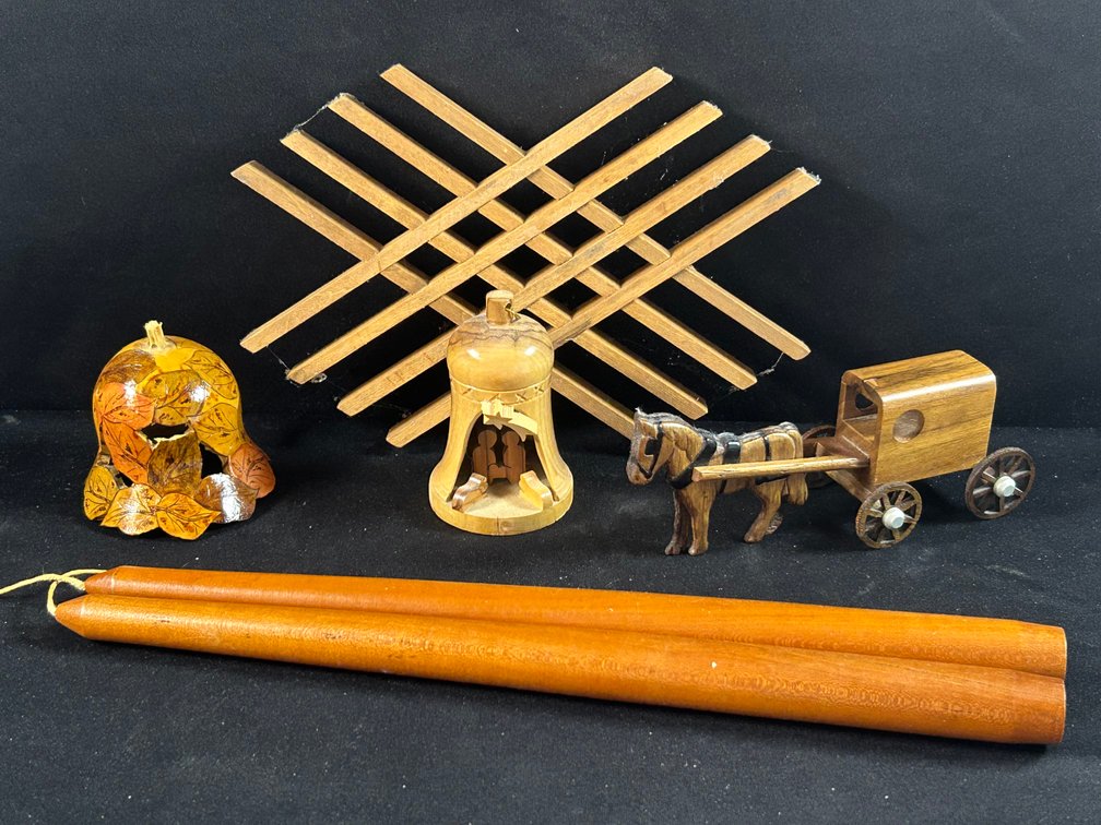 Wooden Decorations