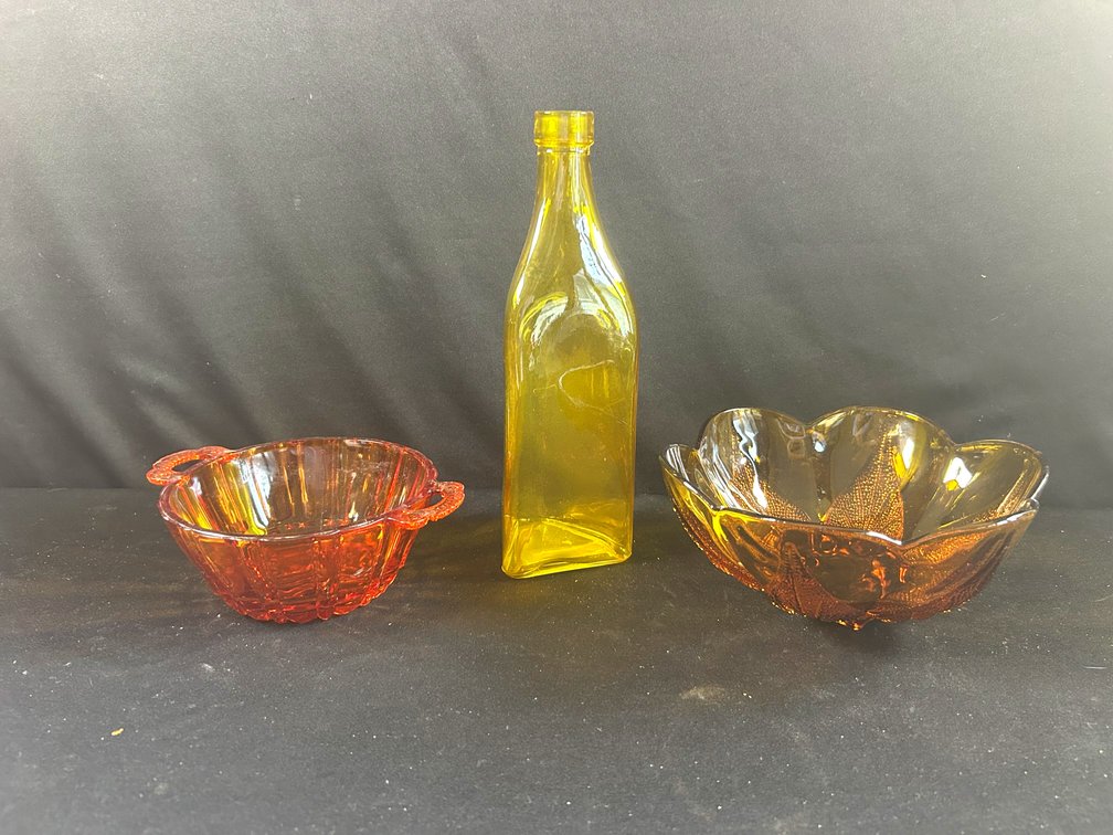 Amber, Yellow, & Orange Glassware