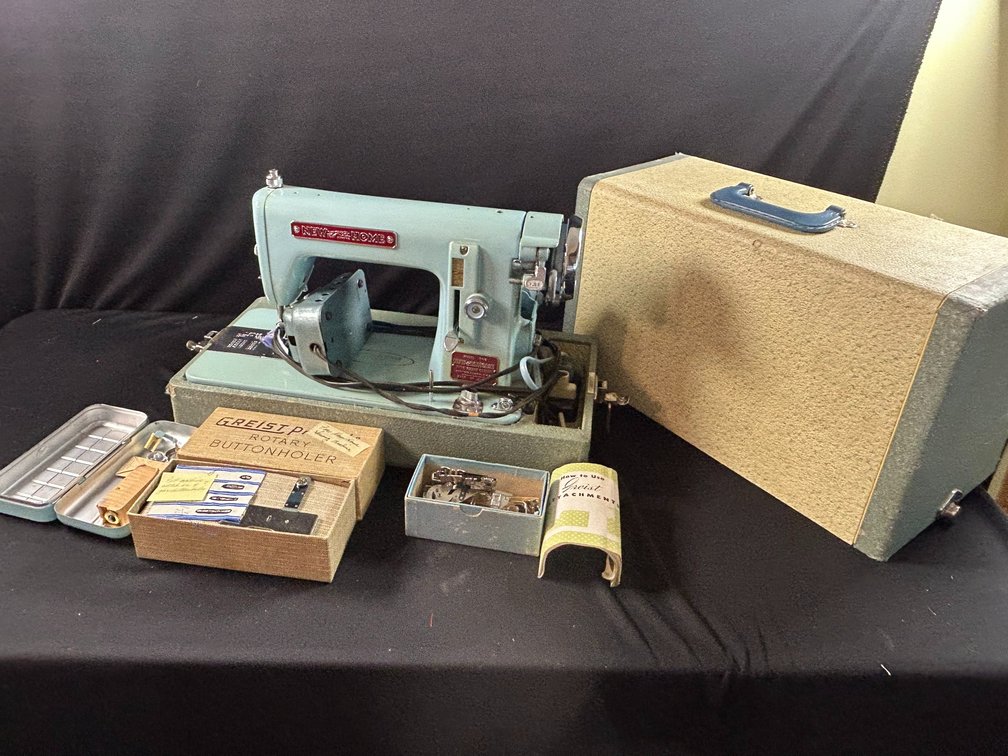 Vintage New Home Sewing Machine