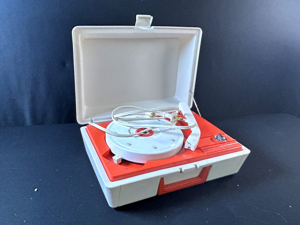 GE Record Player