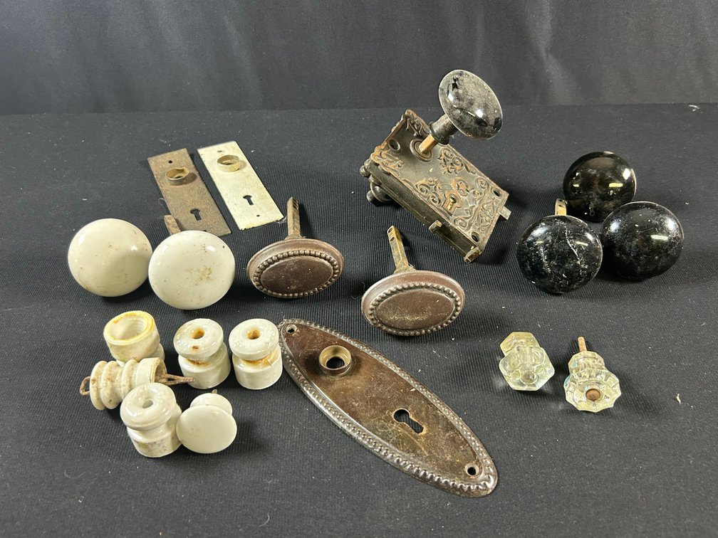 Porcelain Knobs & More
