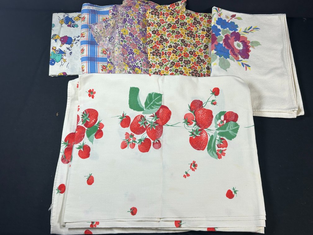 Vintage Flour Sacks and Painted Tablecloths