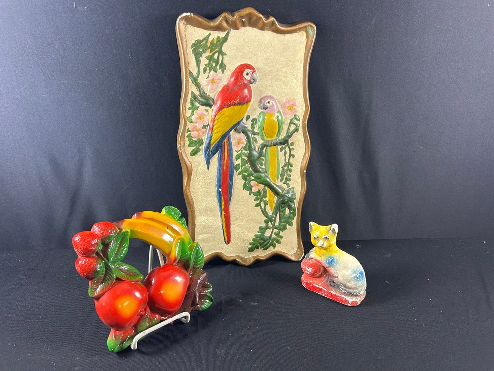 Vintage Chalkware Pieces