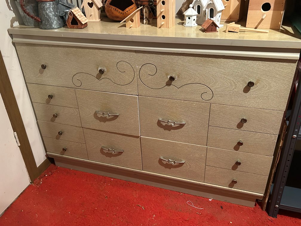 MCM Dresser