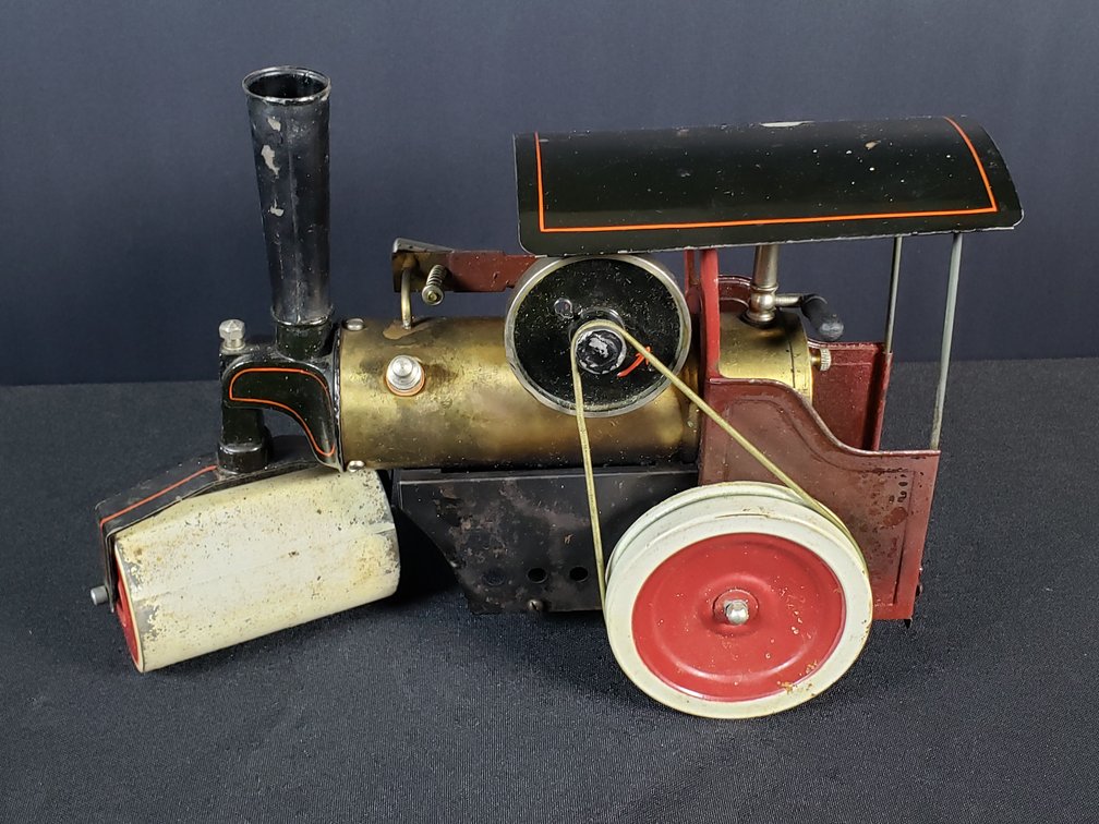 Metal Model Steam Roller with Brass Boiler