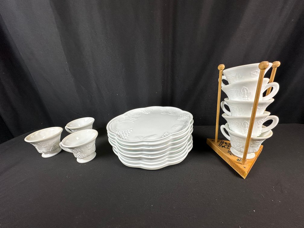 Milk Glass Grape Motif Snack Set with Wooden Caddy