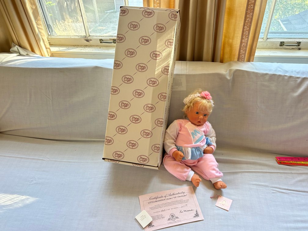 Lee Middleton Little Blessings Lil' Cheerleader Vinyl Doll