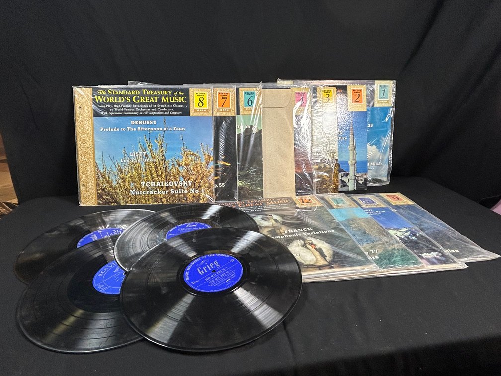 Music Treasures of the World Vinyl Records