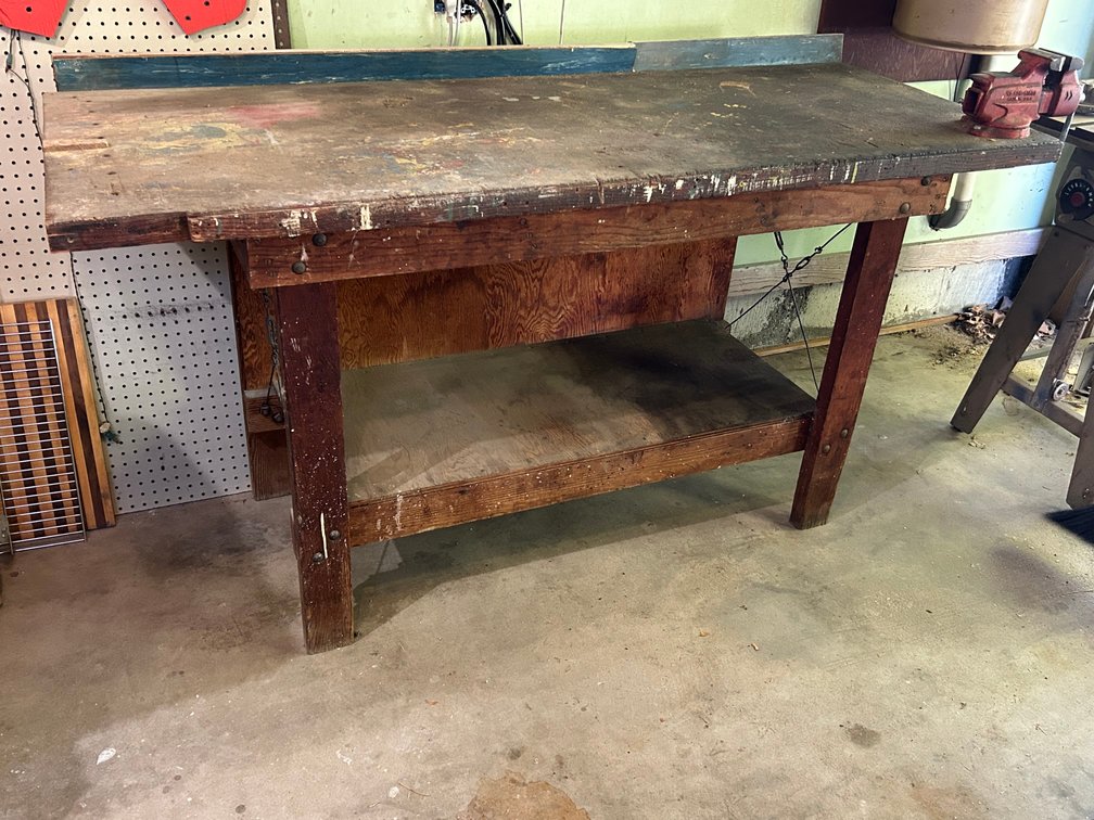 Shop Work Bench with 3.5" Vise