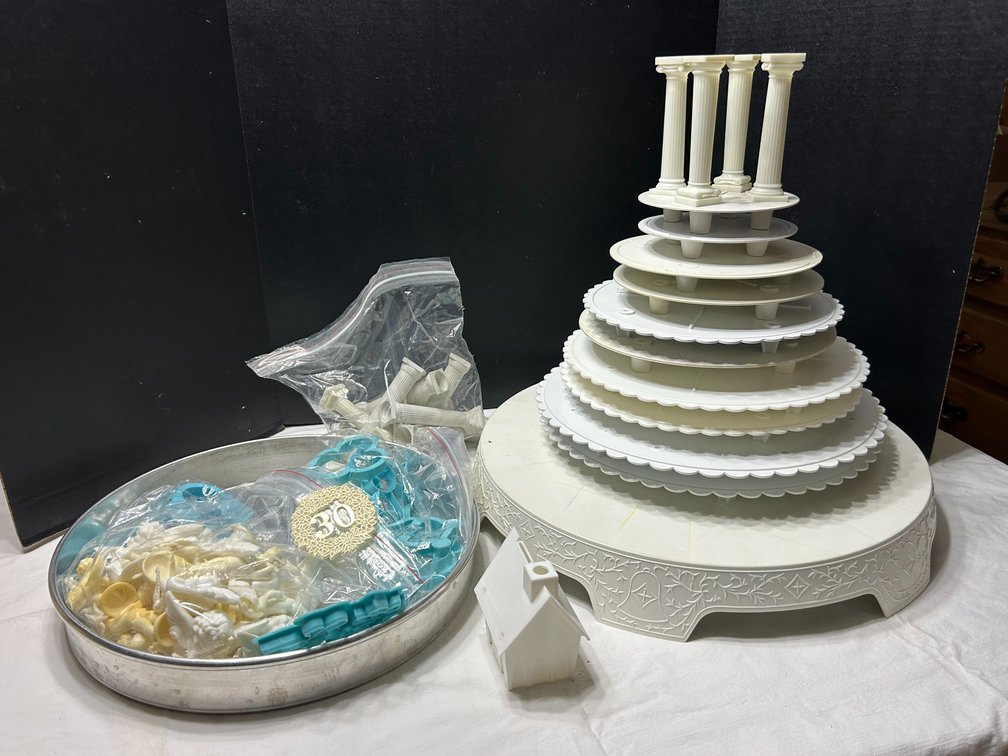 Cake Decorating Supplies