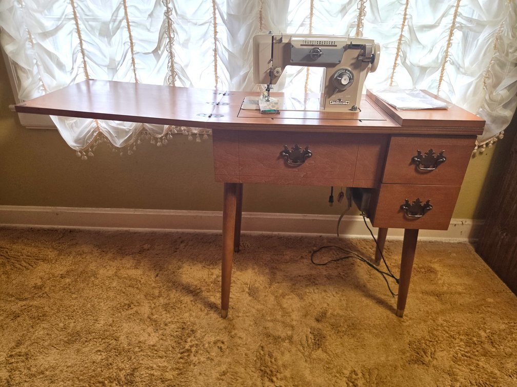 Universal Model KZM Sewing Machine in Wooden Cabinet