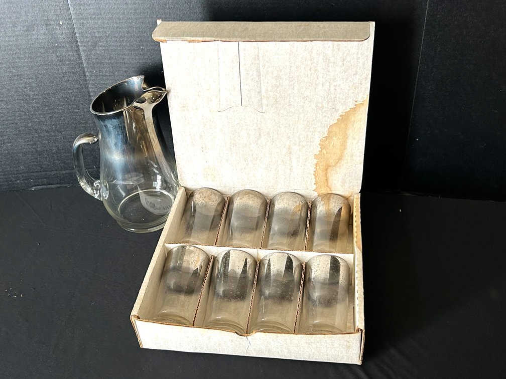 Queen's Lusterware Ltd. Silver Fade Glass Beverage Set