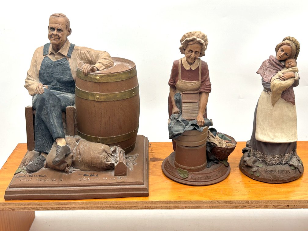 Tom Clark People Figurines (3)