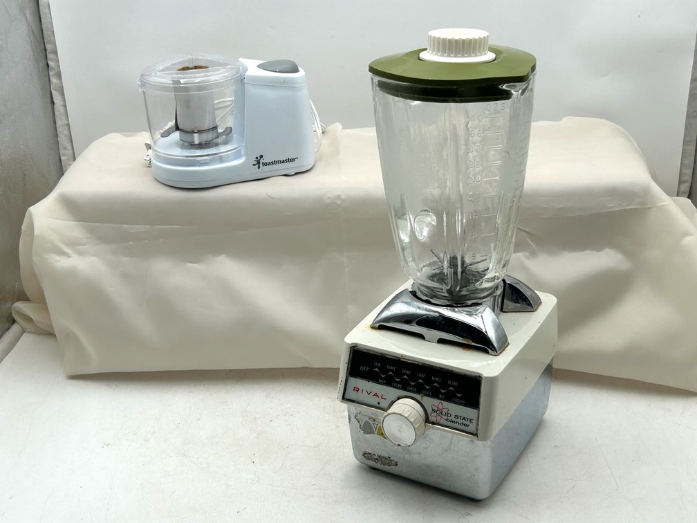 Vintage Rival Blender and Toastmaster Chopper