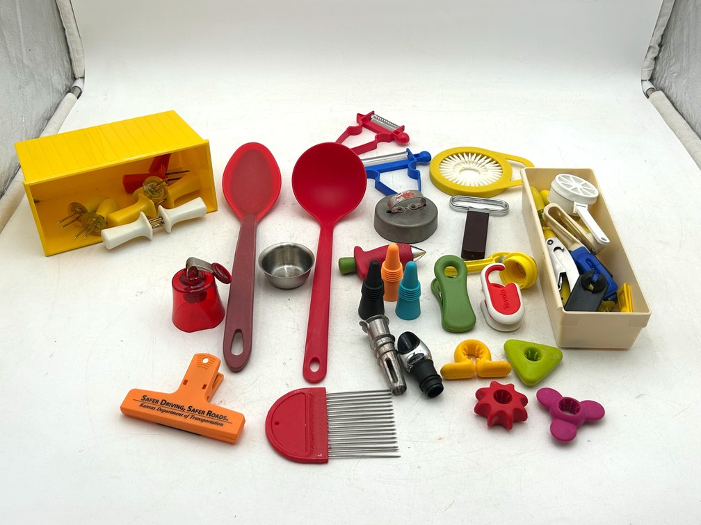 Plastic Kitchen Tools