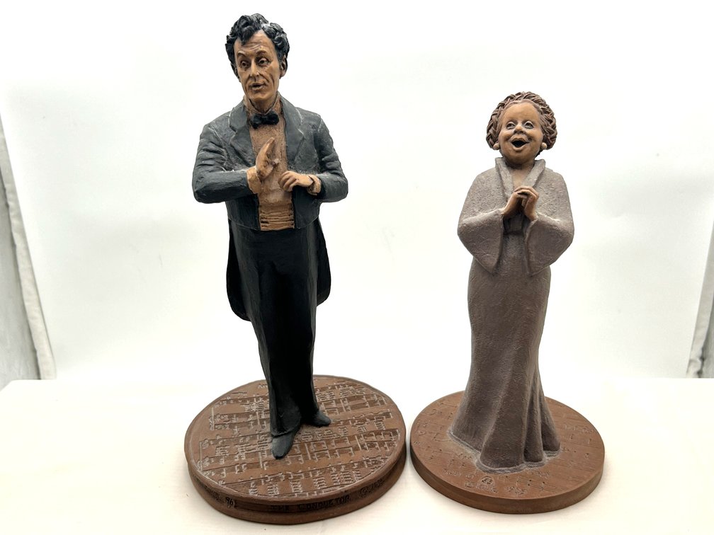 Tom Clark Singer Figurines