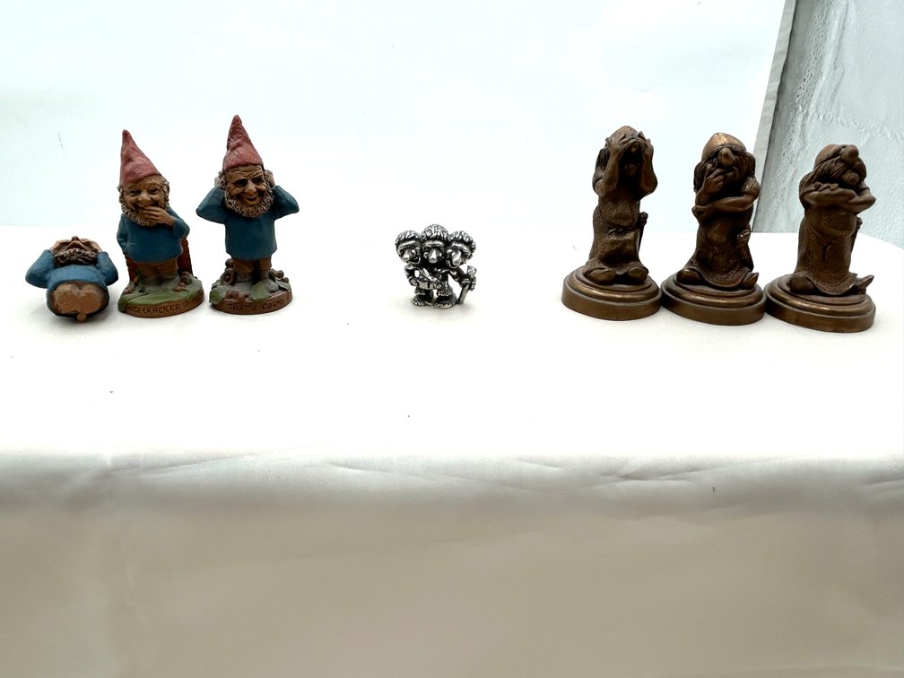 "See No Evil, Hear No Evil, Speak No Evil" Figurines