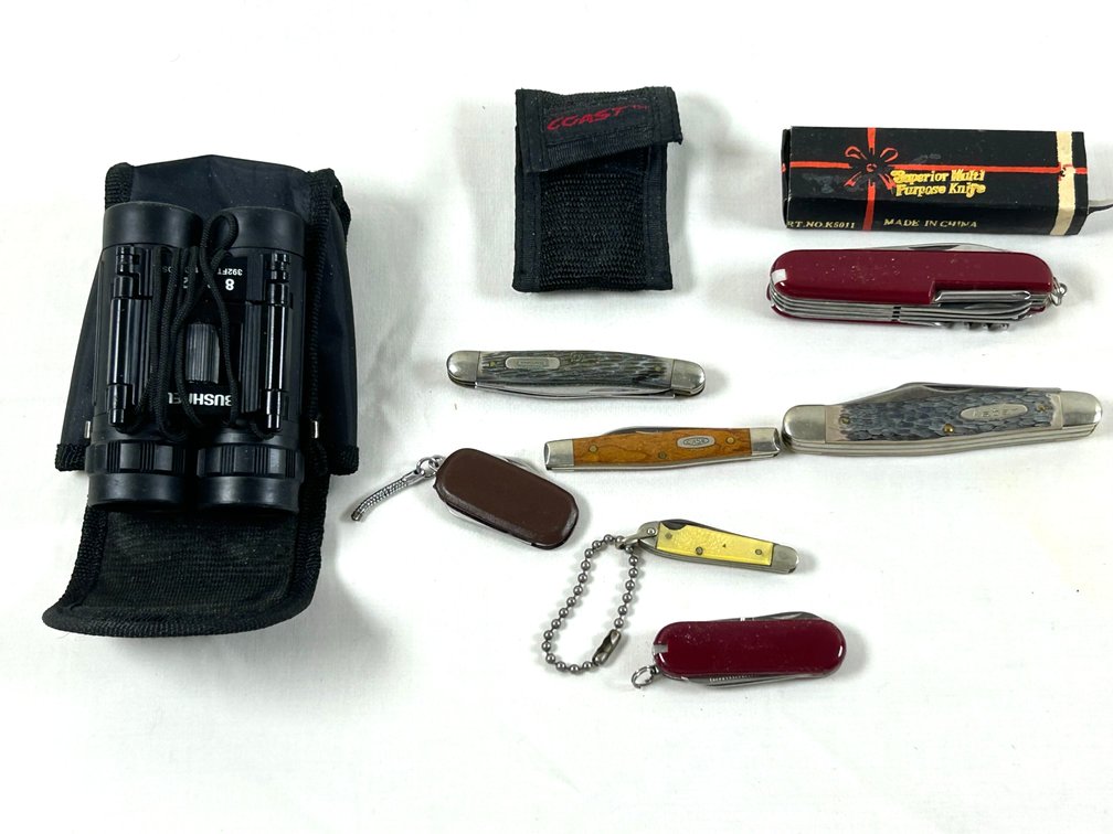 Pocketkinives and Binoculars