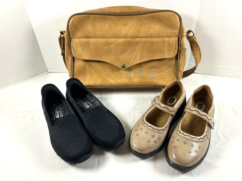 Women's Shoes with Carry-On Bag