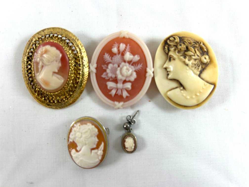 Cameo Brooches