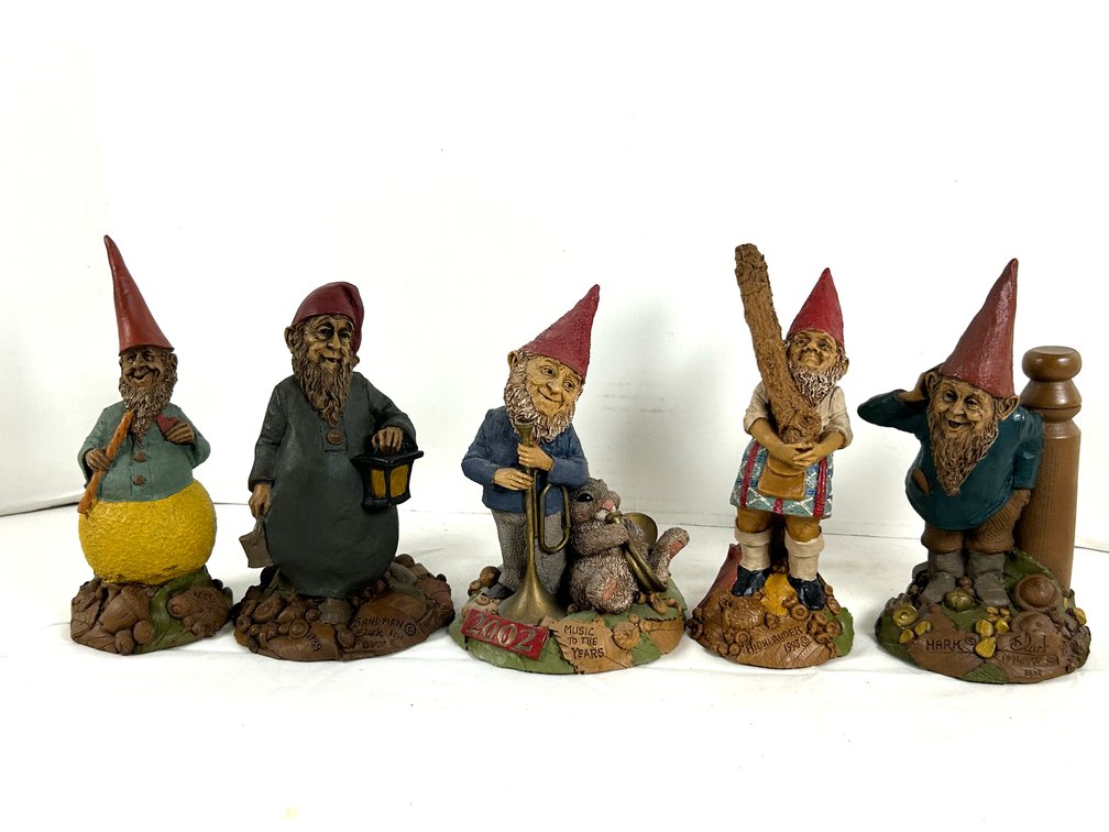 Tom Clark Gnomes with Red Hats (5)