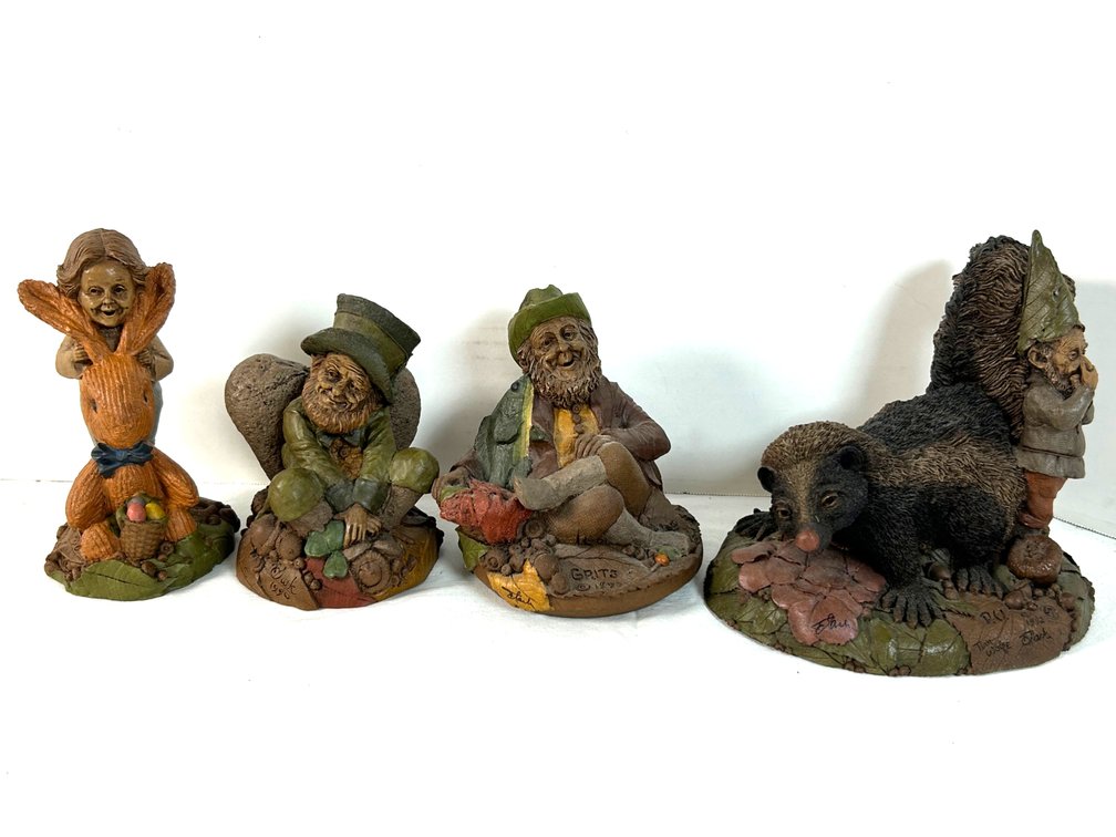 Tom Clark Leprechauns, Girl, & Skunk