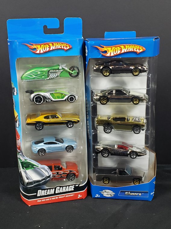Hot Wheels Dream Garage and Shiners Die-Cast 5-Car Packs