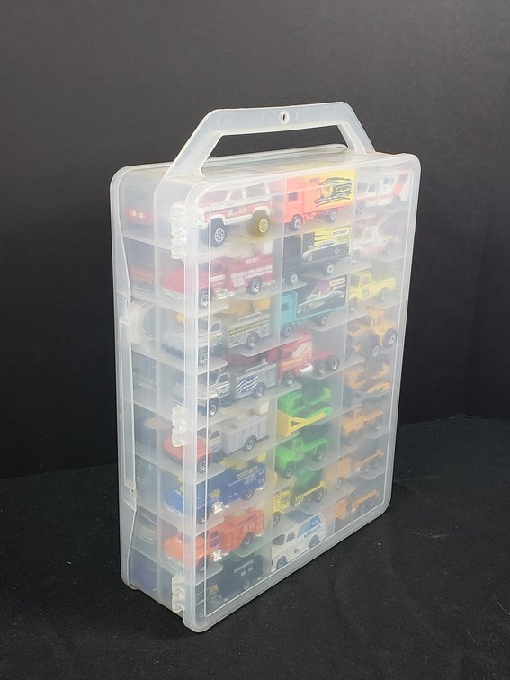 Hot Wheels Die-Cast Vehicles in Plastic Carrying Case