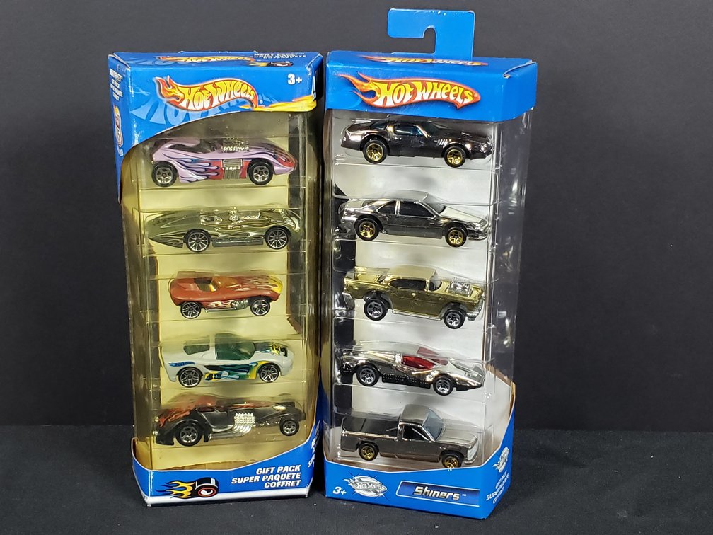 Hot Wheels Die-Cast 5-Car Gift Packs