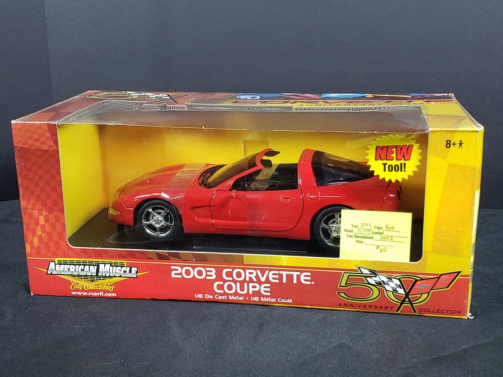 Ertl American Muscle 2003 Corvette Coupe 1:18 Die-Cast Car