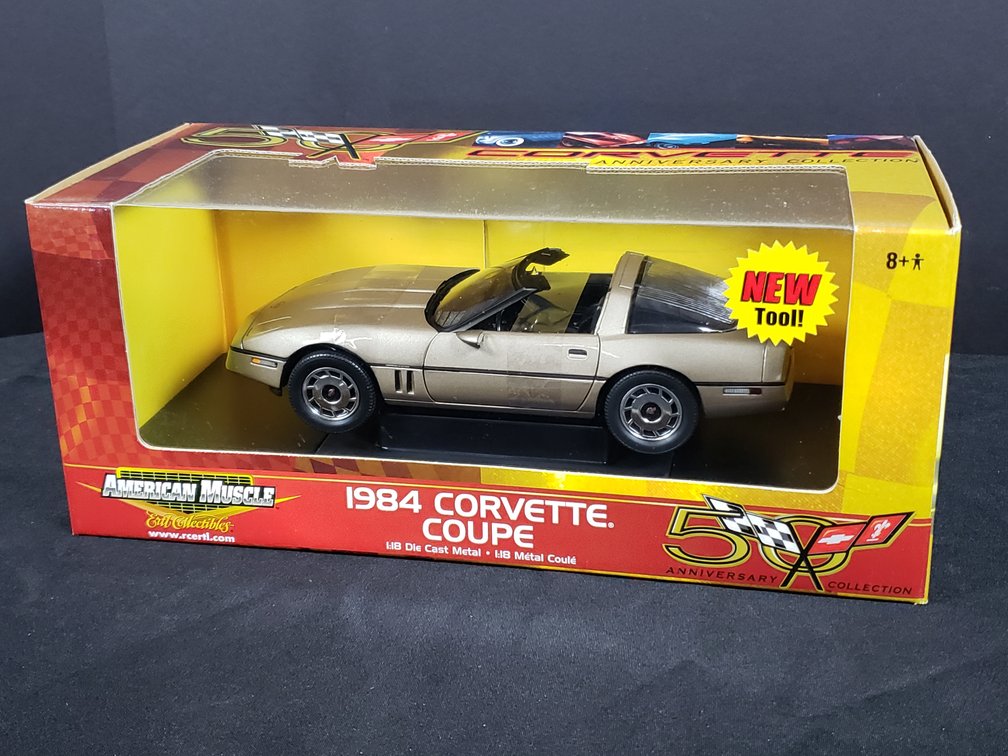American Muscle 1984 Corvette Coupe 1:18 Die-Cast Car