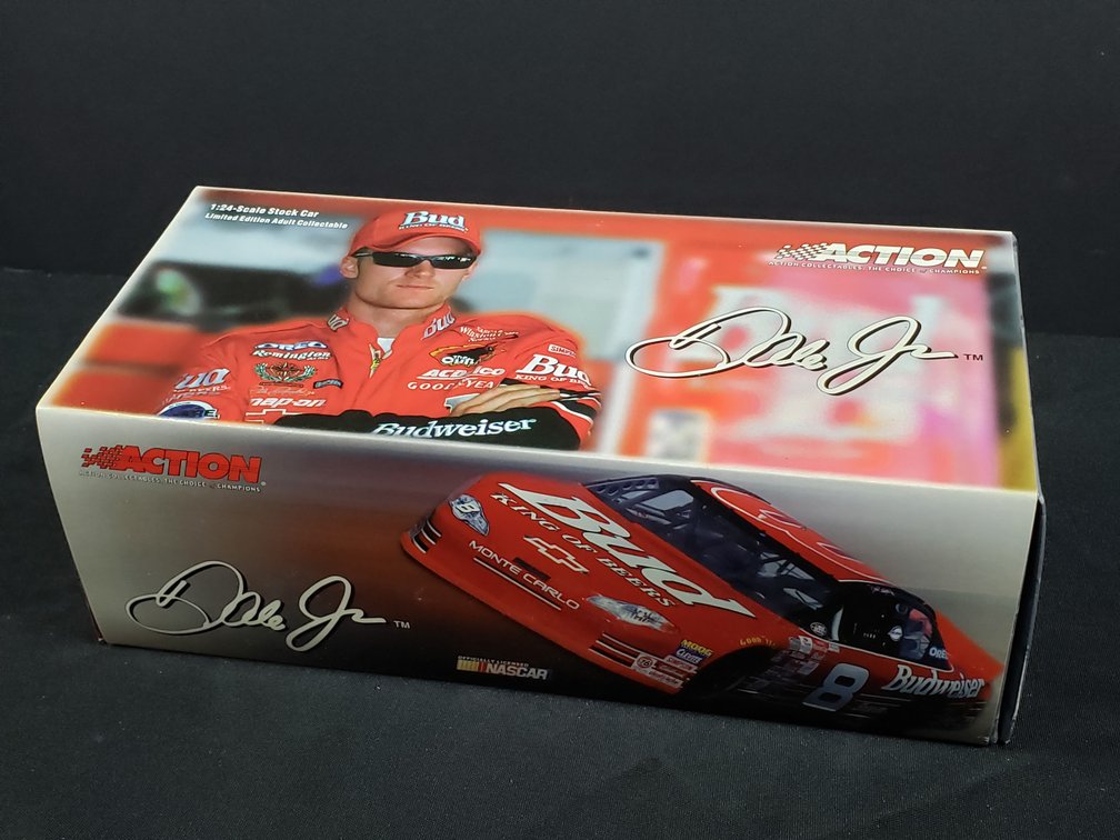 Action Dale Earnhardt Jr. #8 Budweiser 2000 Monte Carlo 1:24 Stock Car