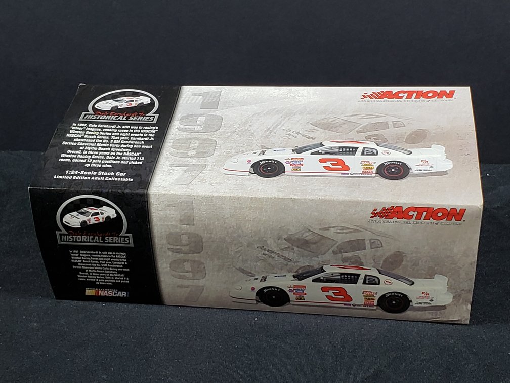 Action Dale Earnhardt Jr. 1997 GM Goodwrench 1:24 Die-Cast Car