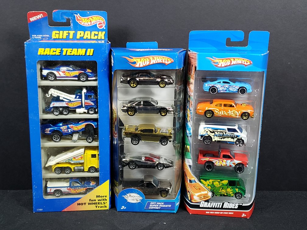 Hot Wheels Die-Cast Vehicle 5-Car Gift Packs