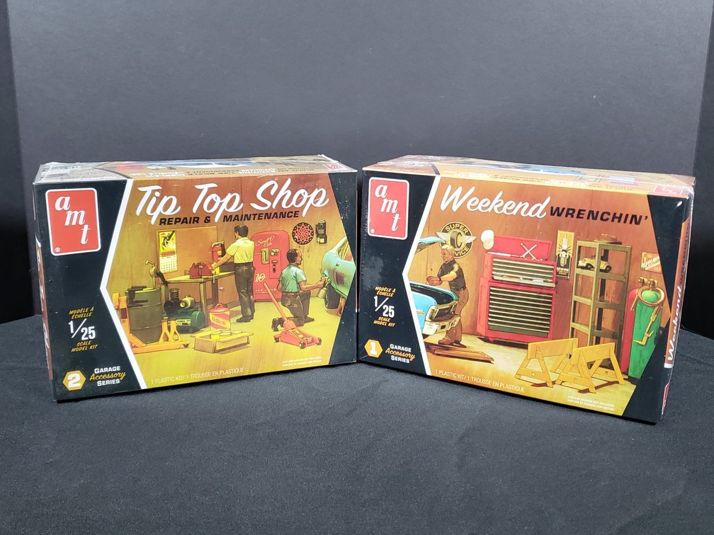 AMT 1/25 Scale Garage Accessory Series Model Kits