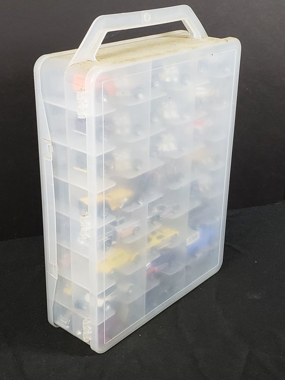 Hot Wheels Diecast Model Cars in Plano Carrying Case