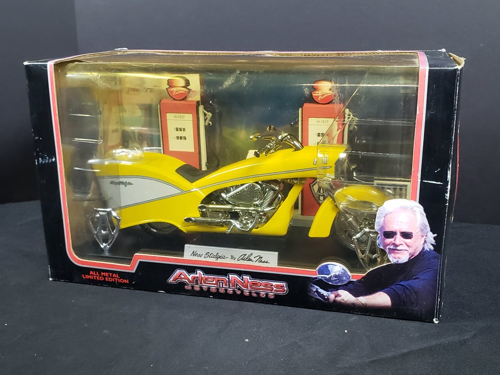 Arlen Ness Ness-Stalgia Die-Cast Metal Motorcycle Model