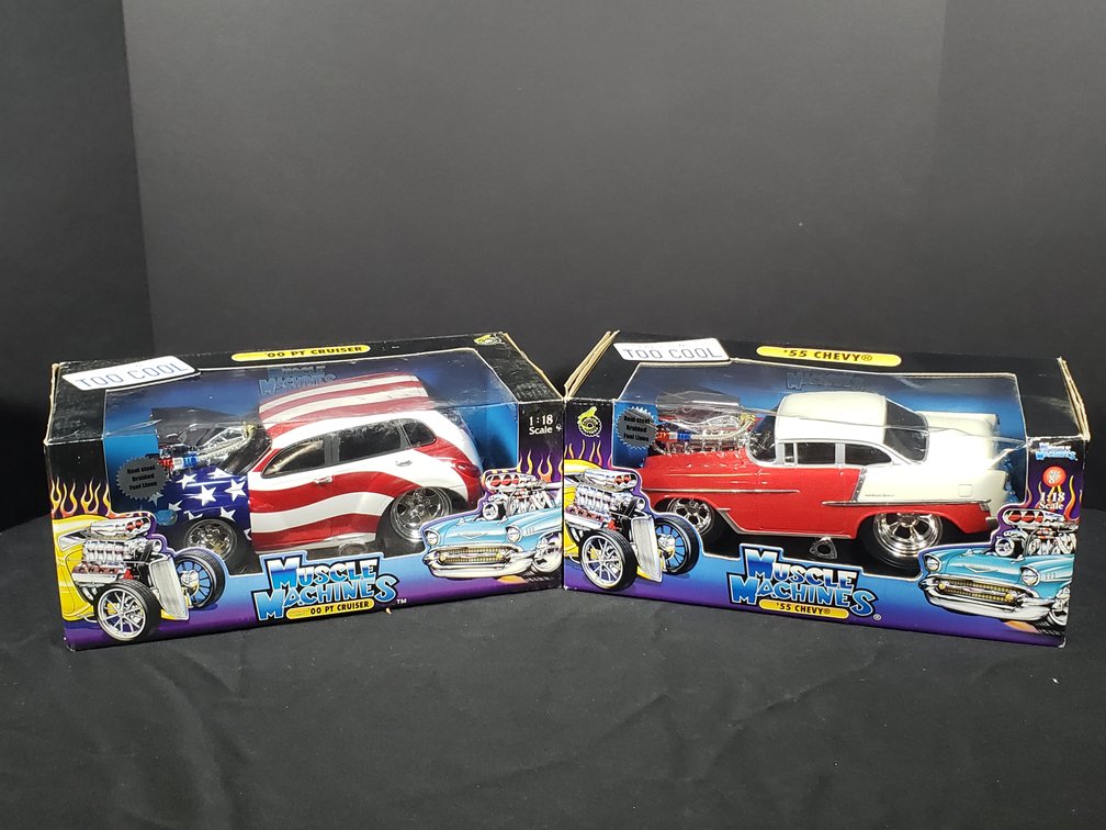 Muscle Machines 1:18 Scale '00 PT Cruiser and '55 Chevy Diecast Cars