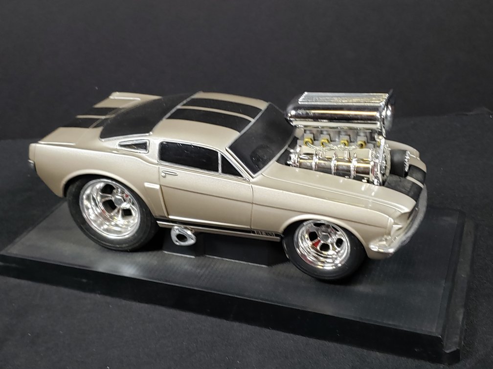 Muscle Machines GT 350 Die-Cast Model Car