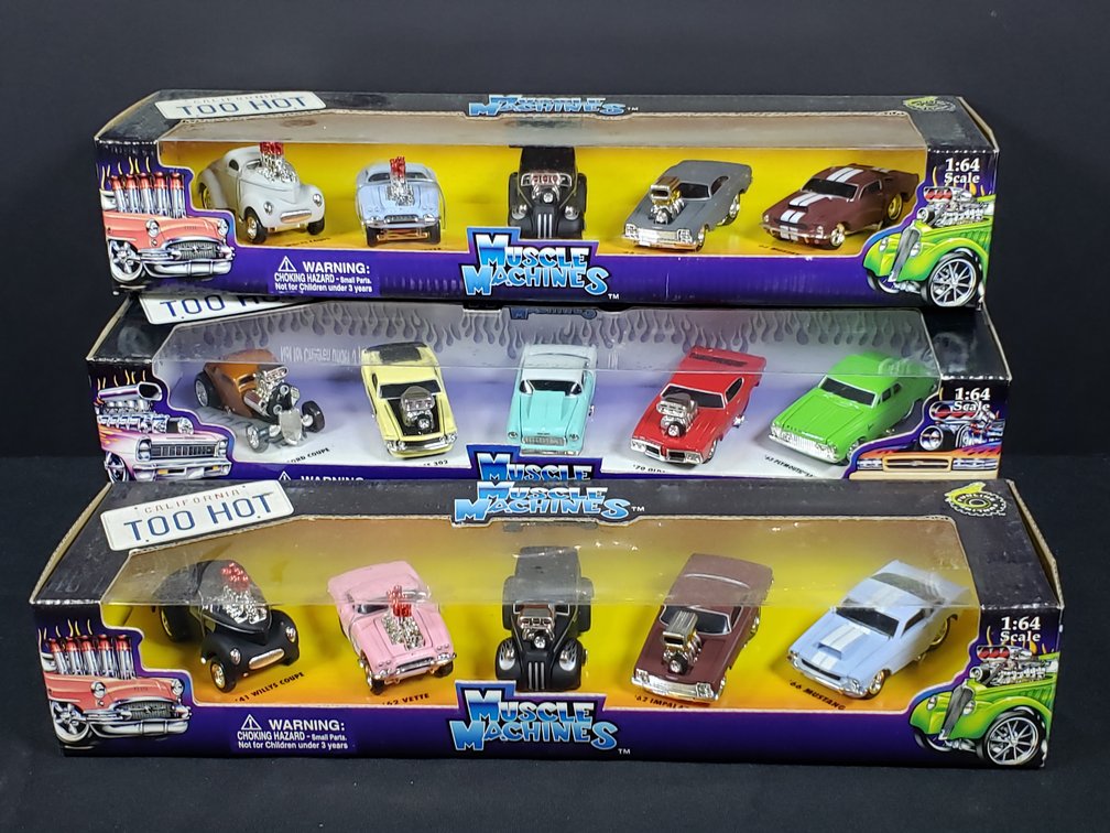 Muscle Machines 1:64 Scale Die-Cast Car Sets