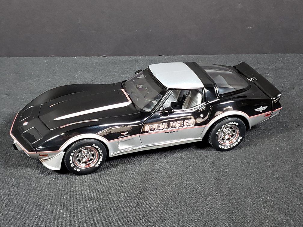 1978 Indianapolis 500 Official Pace Car Die-Cast Model