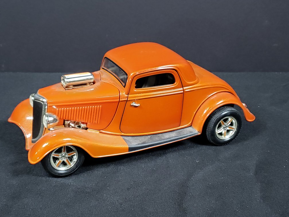 Metallic Orange Three-Window Coupe Hot Rod Die-Cast Model