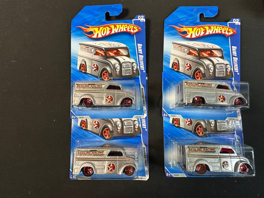 Hot Wheels Modified Rides '09 Die-Cast Vehicles