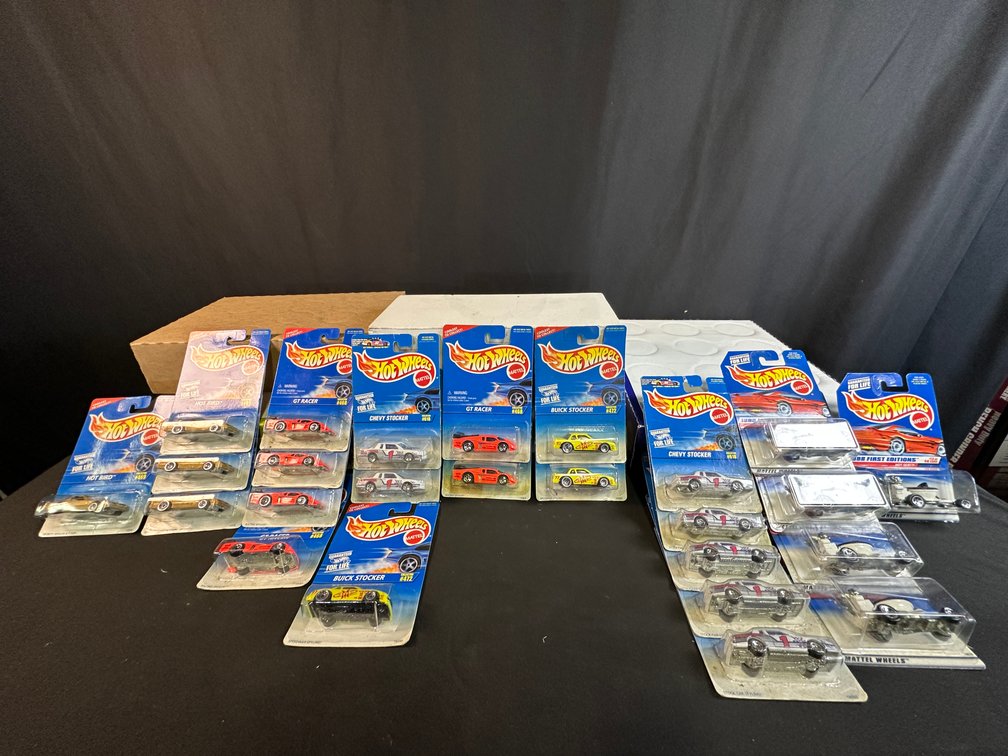 Hot Wheels Die-Cast Model Cars in Blister Packs